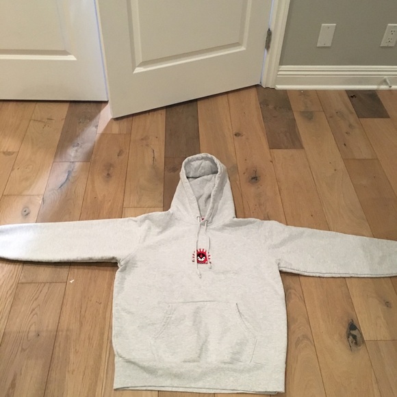 Supreme Vampire embroidered text